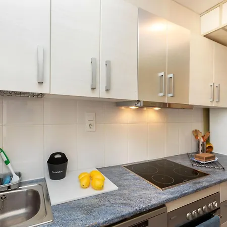 Daire Catalunya By Interhome Salou